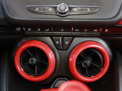 Used 2022 Chevrolet Camaro LT RWD image 36