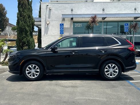 Used 2025 Honda CR-V LX image 7