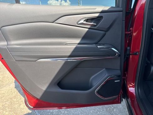 New 2026 Chevrolet Traverse High Country w/ LPO, Floor Liner Package image 17