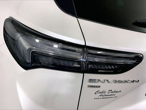 Used 2023 Buick Envision Avenir AWD/4WD image 27