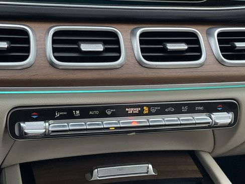 Certified 2023 Mercedes-Benz GLS 450 4MATIC image 35