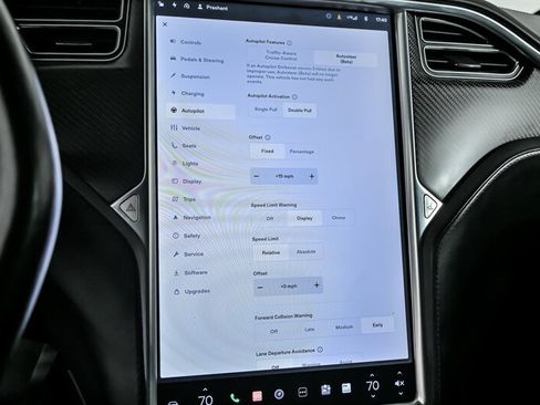 Used 2017 Tesla Model X 100D image 32