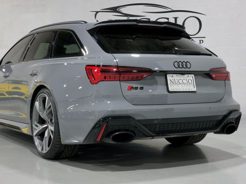 Used 2021 Audi RS 6 AWD/4WD image 18
