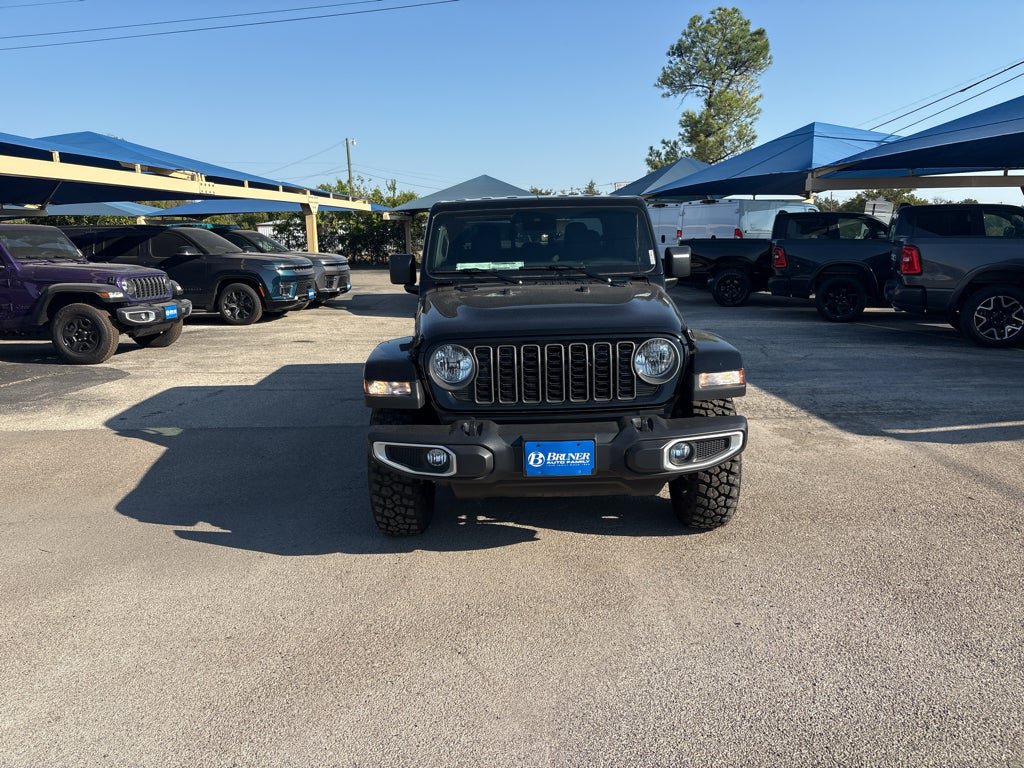 New 2025 Jeep Gladiator Sport AWD/4WD image 2