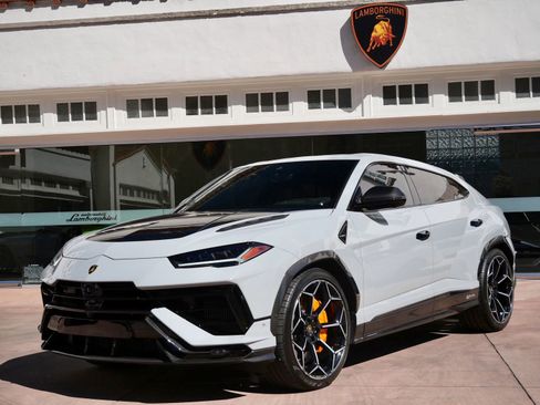 Used 2024 Lamborghini Urus Performante image 23