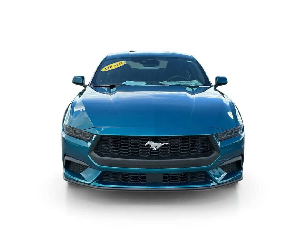 Used 2026 Ford Mustang Coupe RWD image 2