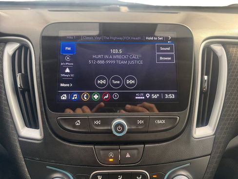 Used 2023 Chevrolet Malibu LT image 24