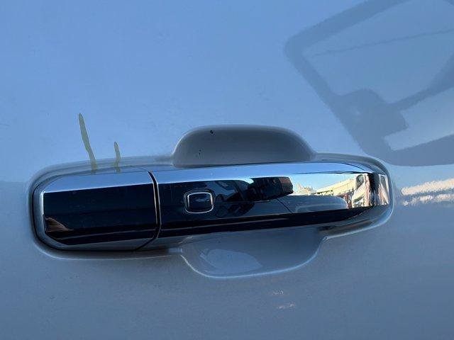 Used 2020 Chevrolet Silverado 3500 High Country AWD/4WD image 12