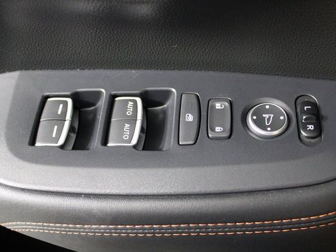 Used 2025 Honda HR-V Sport image 19