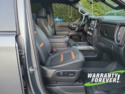 Used 2022 GMC Sierra 1500 AT4 w/ AT4 Preferred Package image 15