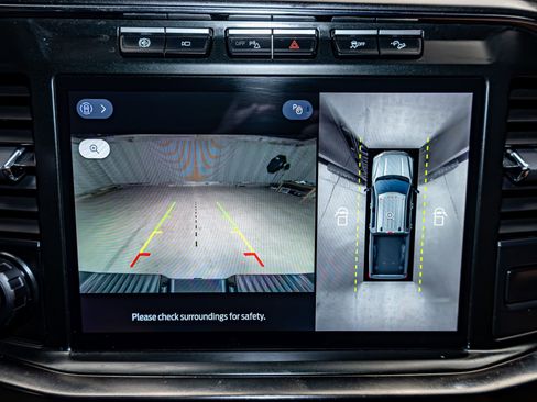 Used 2023 Ford F250 Lariat w/ Lariat Ultimate Package image 17