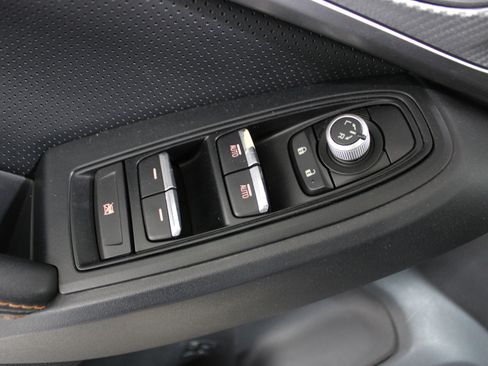 Used 2021 Subaru Crosstrek 2.5i Limited w/ Moonroof Package 1 image 7