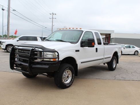Used 1999 Ford F250 XLT AWD/4WD image 12