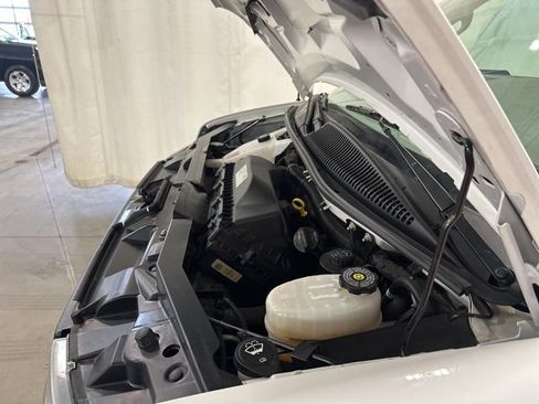 Used 2024 Chevrolet Express 2500 w/ Driver Convenience Package image 27