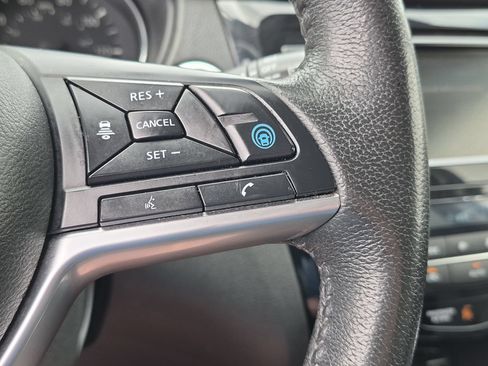 Used 2020 Nissan Rogue SL w/ Premium Package FWD image 18