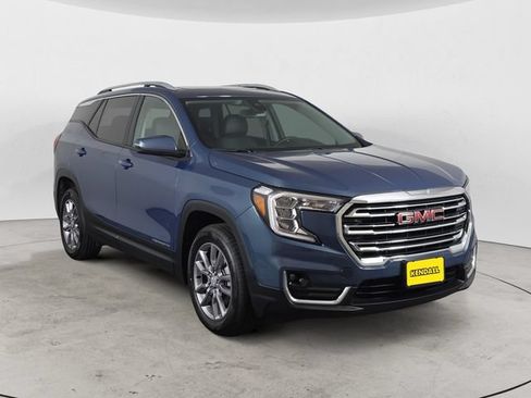 Certified 2024 GMC Terrain SLT AWD/4WD image 7