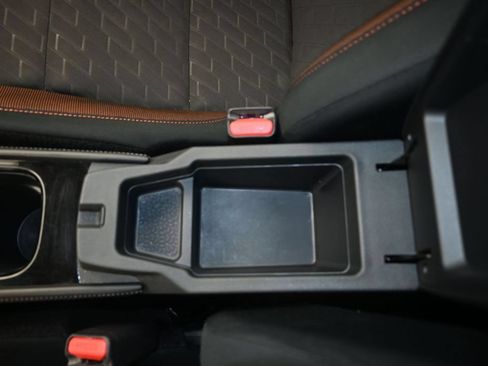 Certified 2024 Nissan Kicks SR FWD image 19
