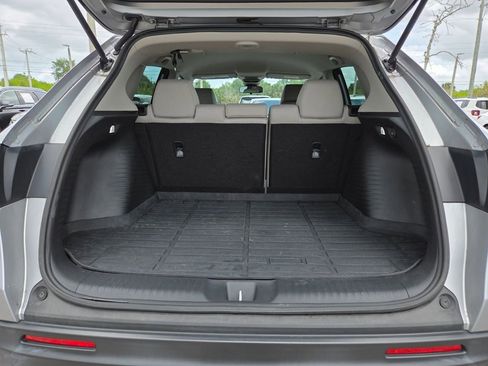 Used 2023 Honda HR-V LX image 15
