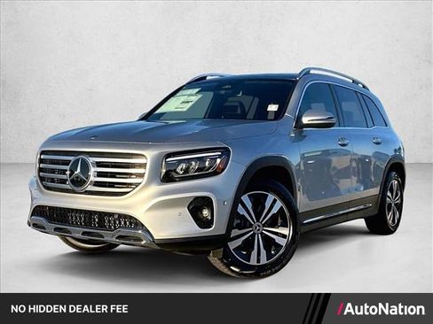 Used 2026 Mercedes-Benz GLB 250 image 1