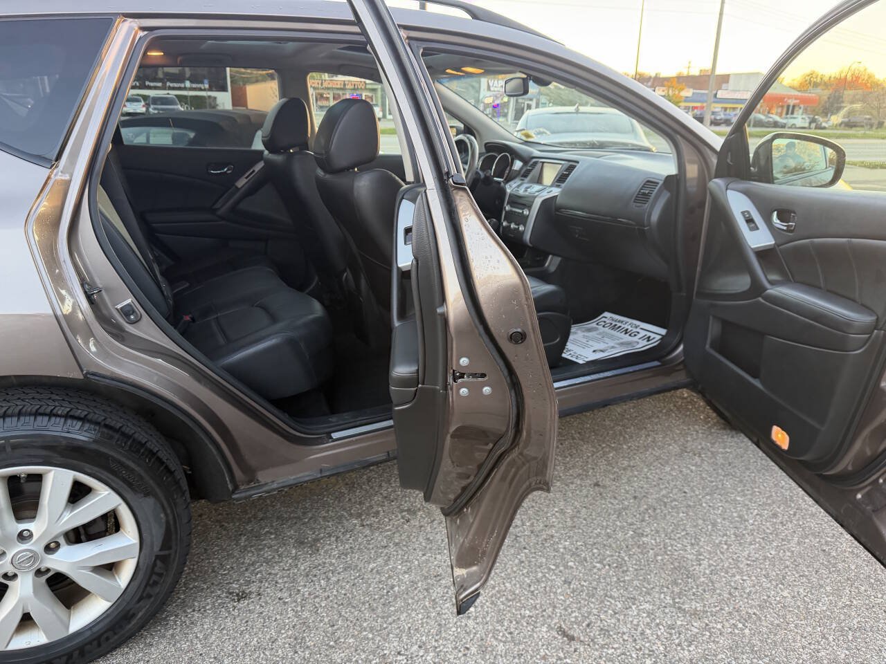 Used 2014 Nissan Murano SL w/ Navigation Package AWD/4WD image 14