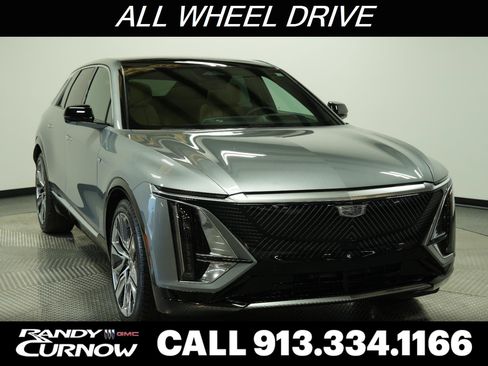 Used 2026 Cadillac Lyriq Signature Luxury w/ Nappa Leather Package AWD/4WD image 1