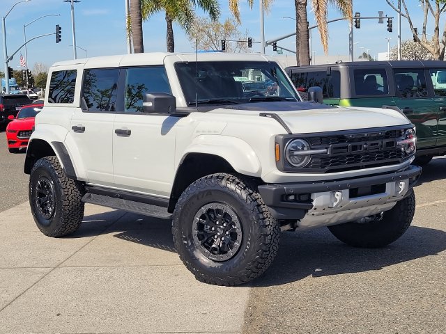 New 2026 Ford Bronco Raptor w/ Interior Carbon Fiber Pack AWD/4WD image 10