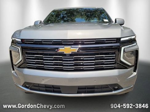 New 2025 Chevrolet Suburban High Country image 11