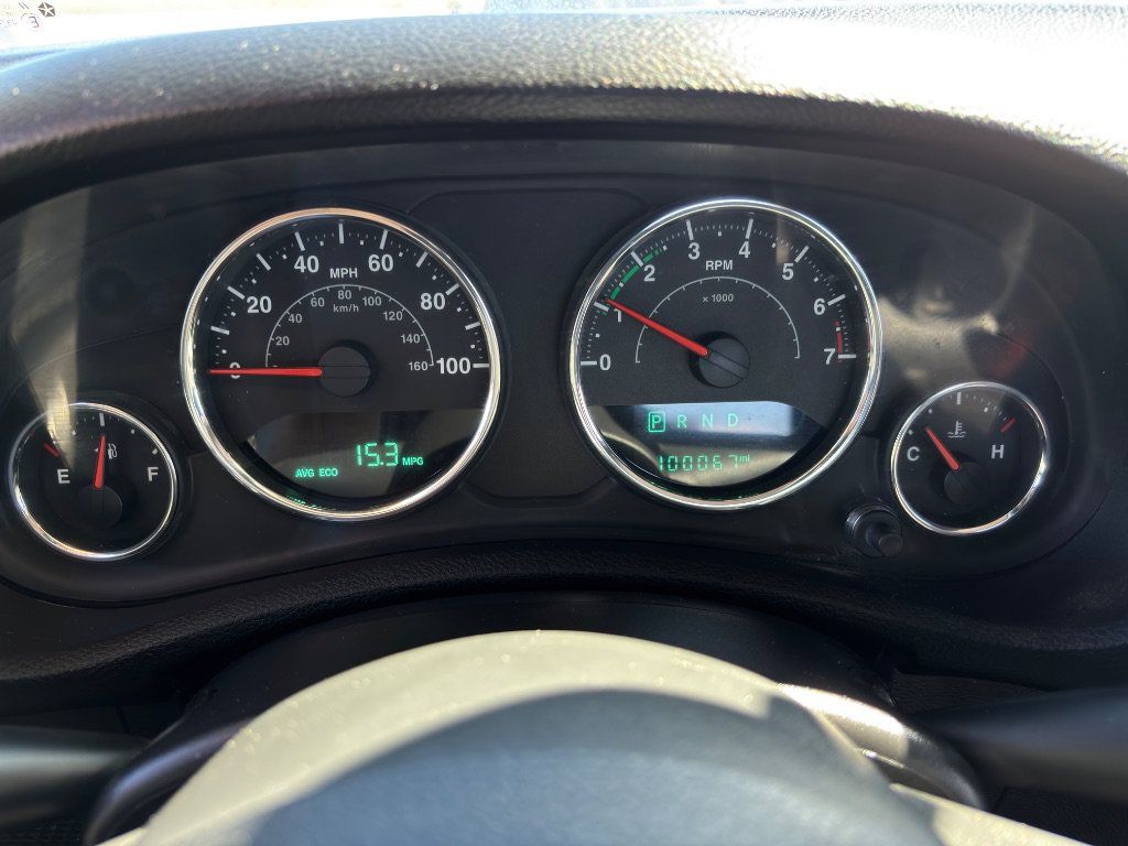Used 2015 Jeep Wrangler Sport w/ Quick Order Package 24S AWD/4WD image 13