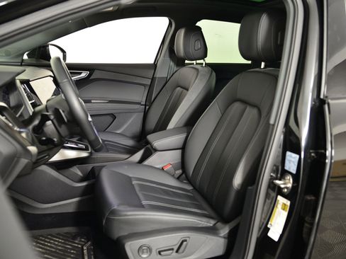 Certified 2024 Audi Q4 e-tron Prestige w/ Black Optic Package image 5