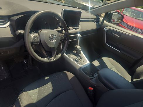 Certified 2025 Toyota RAV4 XLE AWD/4WD image 15