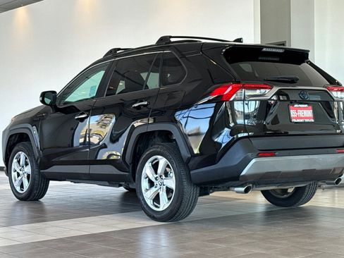 Certified 2021 Toyota RAV4 Limited image 6