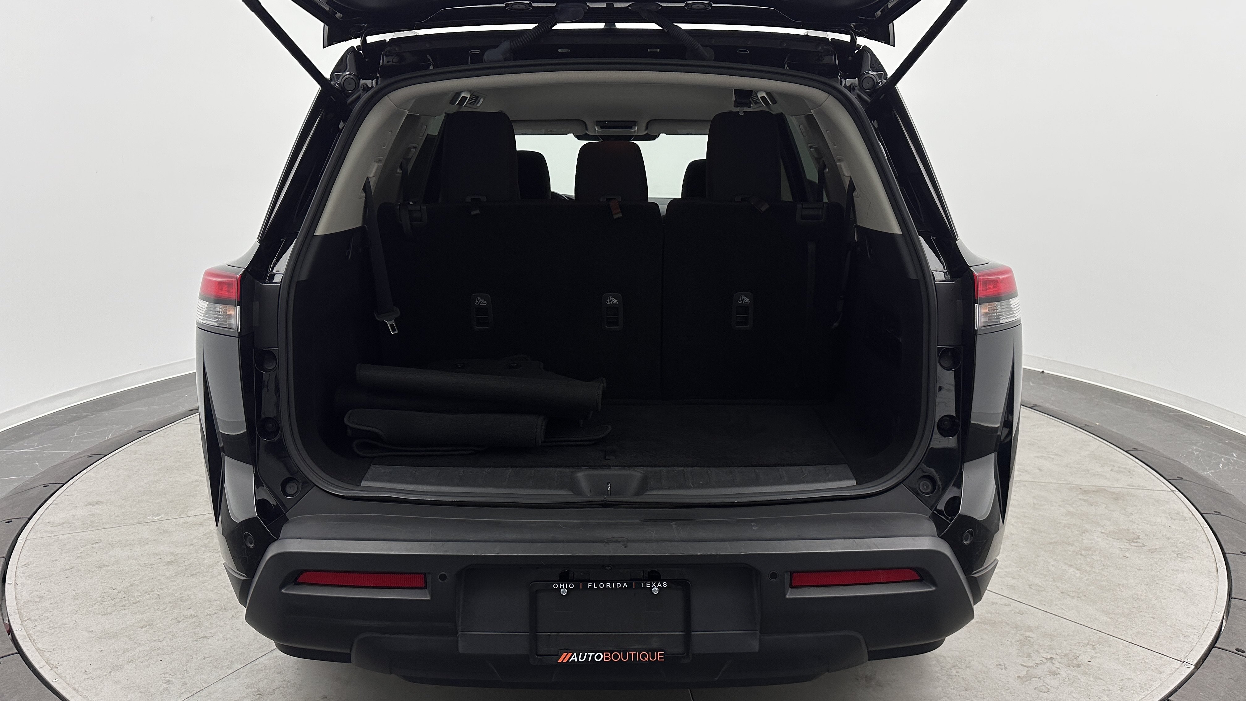 Used 2023 Nissan Pathfinder SV FWD image 31