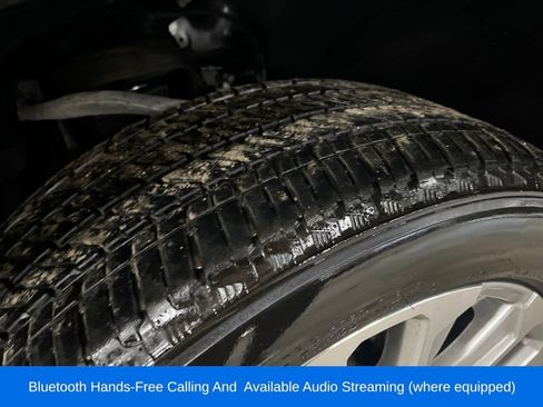 Used 2021 GMC Yukon XL Denali image 9