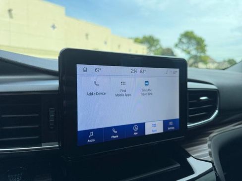Certified 2024 Ford Explorer Limited w/ Equipment Group 301A AWD/4WD image 28