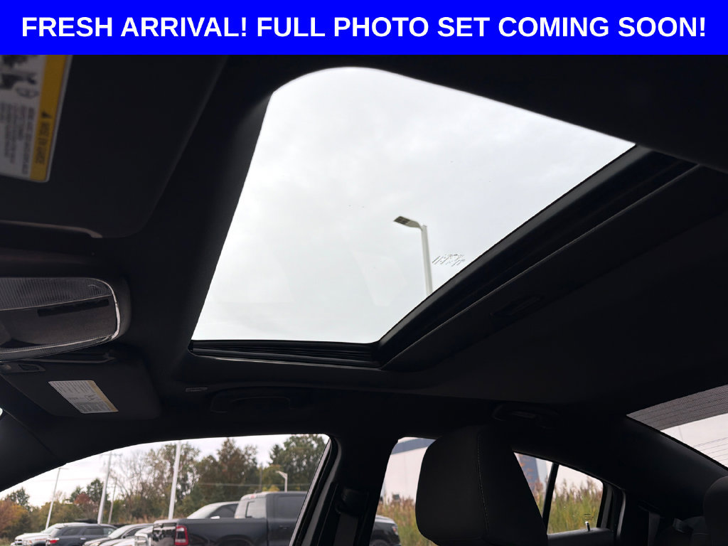 Used 2023 Dodge Charger SXT w/ Blacktop Package AWD/4WD image 13