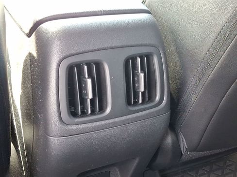 Used 2025 Hyundai Santa Cruz SEL image 26