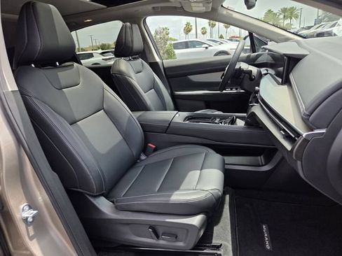 Used 2025 Nissan Murano SL w/ Cargo Package AWD/4WD image 17