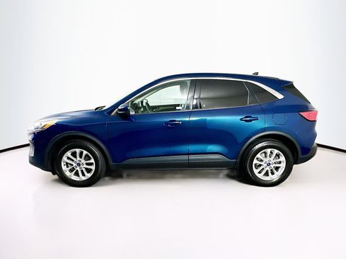 Used 2020 Ford Escape SE image 4
