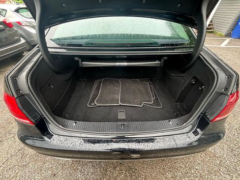 Used 2014 Mercedes-Benz E 350 Sedan image 16