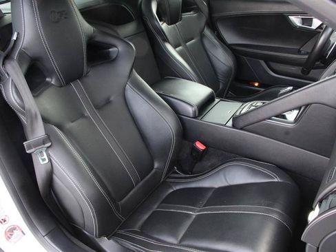 Used 2016 Jaguar F-TYPE R AWD/4WD image 10