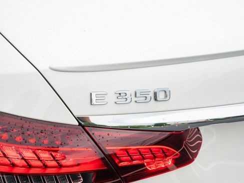 Used 2021 Mercedes-Benz E 350 Sedan image 20