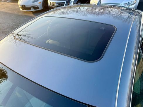 Used 2016 Lexus IS 300 AWD image 10