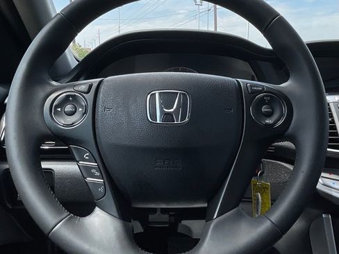 Used 2014 Honda Accord Sport image 20