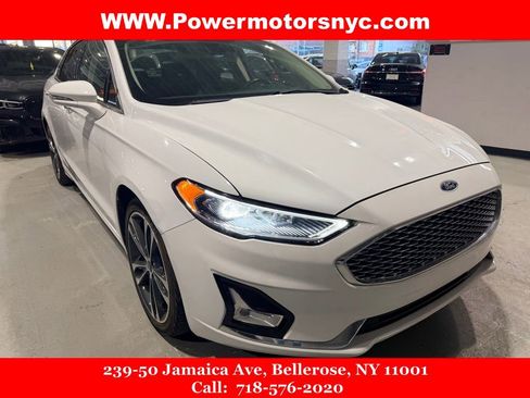Used 2020 Ford Fusion Titanium image 11