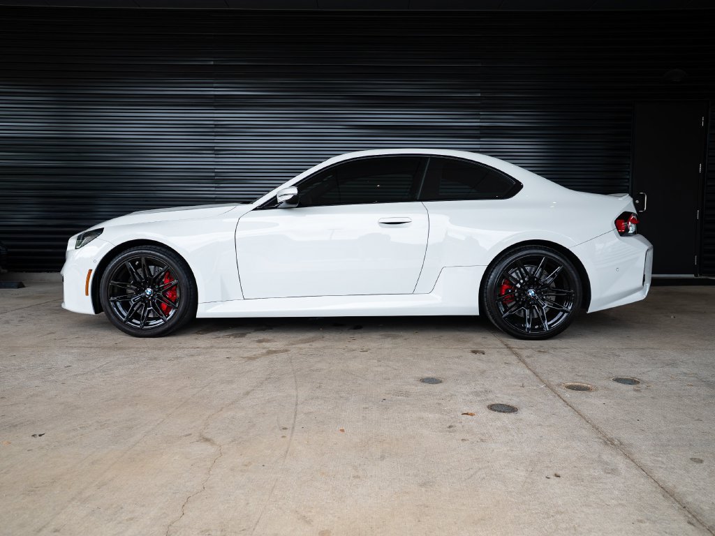 Used 2025 BMW M2 w/ Lighting Package RWD image 2