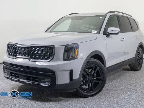 Used 2025 Kia Telluride SX Prestige X-Line AWD/4WD image 4