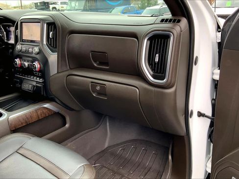 Used 2020 GMC Sierra 1500 Denali w/ Denali Ultimate Package image 17