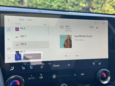 Used 2025 Lexus NX 450h+ AWD w/ Towing Package (2000 Lbs) image 18