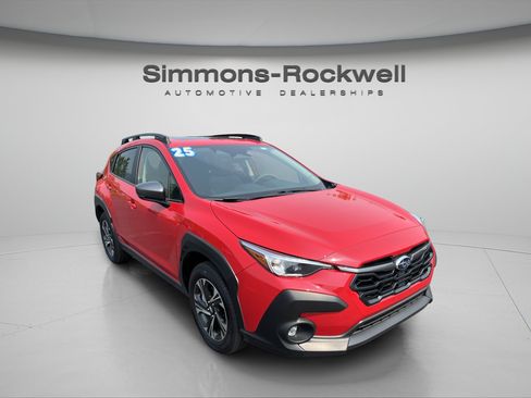 Used 2025 Subaru Crosstrek 2.5i Premium AWD/4WD image 7