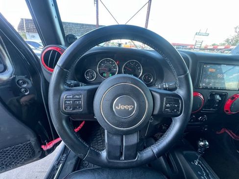 Used 2014 Jeep Wrangler Unlimited Sport w/ Quick Order Package 24S AWD/4WD image 17
